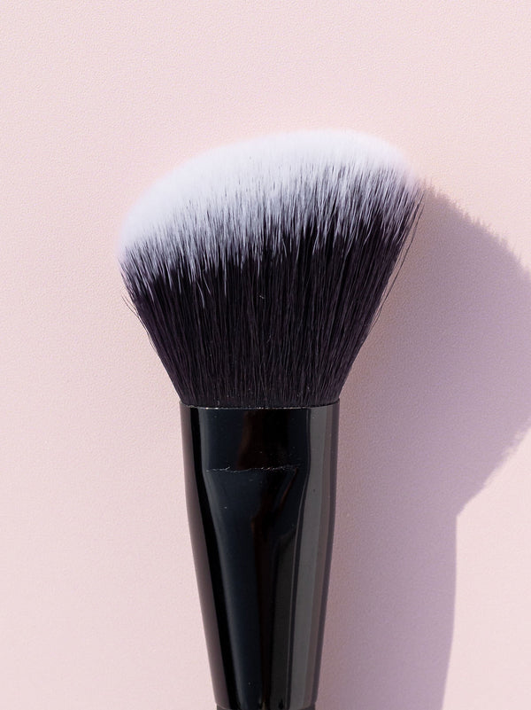 blush brush - Vegan Natural Cosmetics - Au Naturale - Clean Beauty